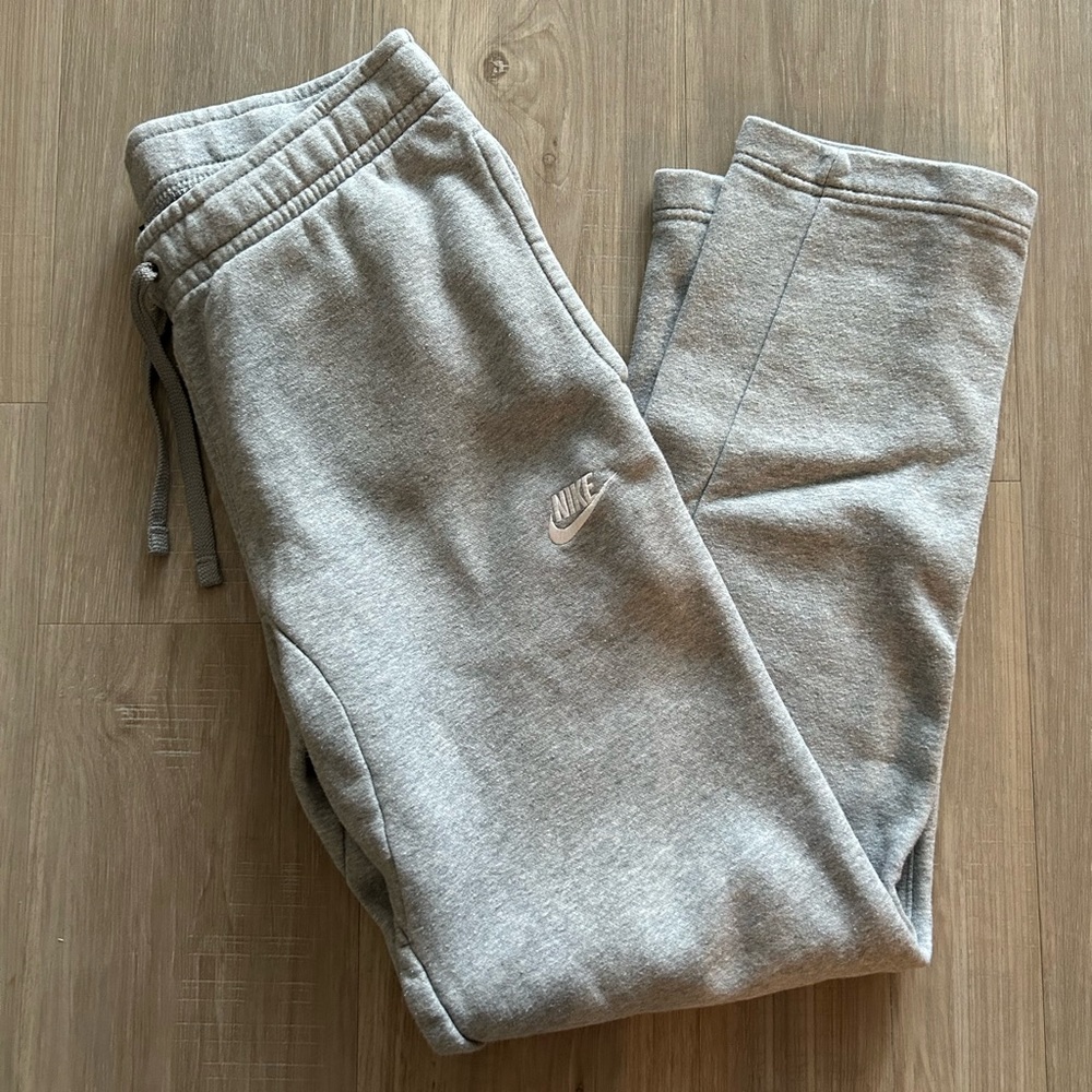 Nike Sweatpants